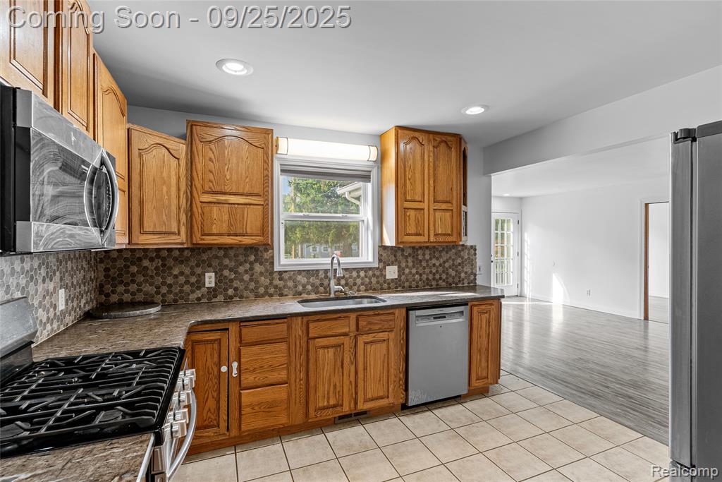 2085 Byrnes Drive, Clio, MI 48420 — Photo 8