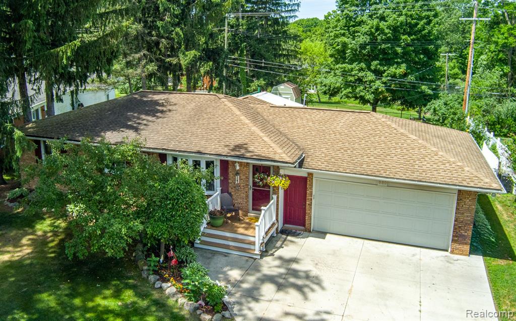 880 Joslyn Road, Lake Orion, MI 48362 — Photo 45