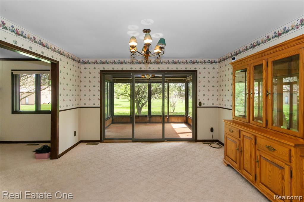 9050 Earhart Road, South Lyon, MI 48178 — Photo 15