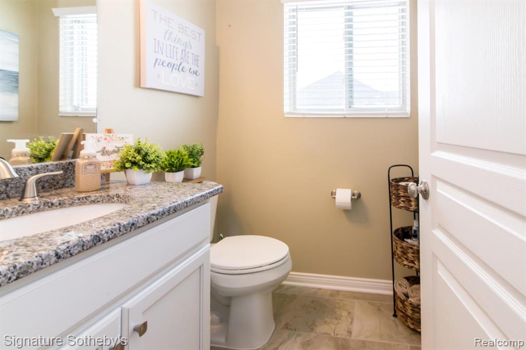 464 Overlook Drive, Oxford, MI 48371 — Photo 24
