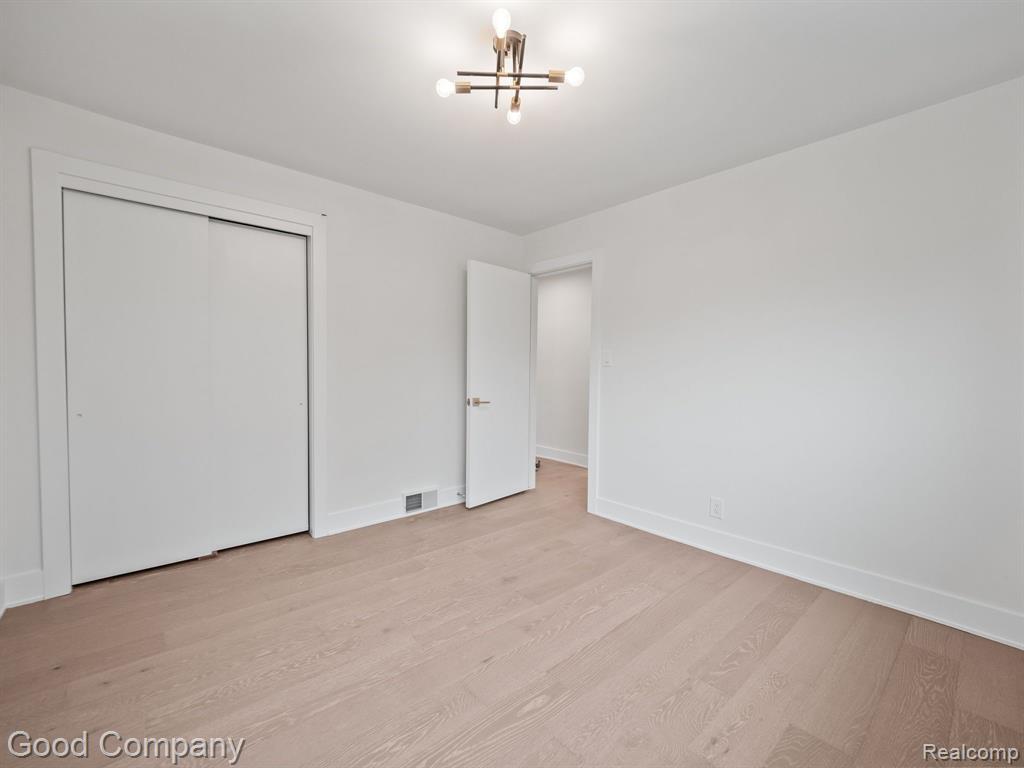 16979 MARGUERITE Street, Beverly Hills, MI 48025 — Photo 12