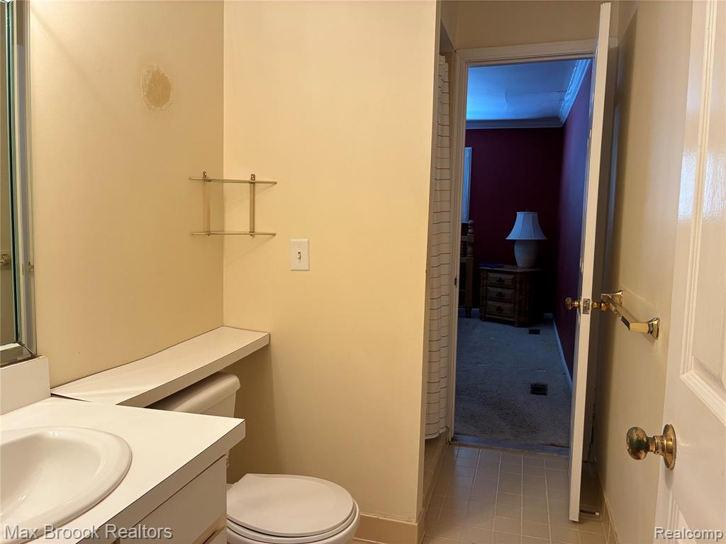 42479 Eldon Circle, 27, Clinton Twp, MI 48038 — Photo 11