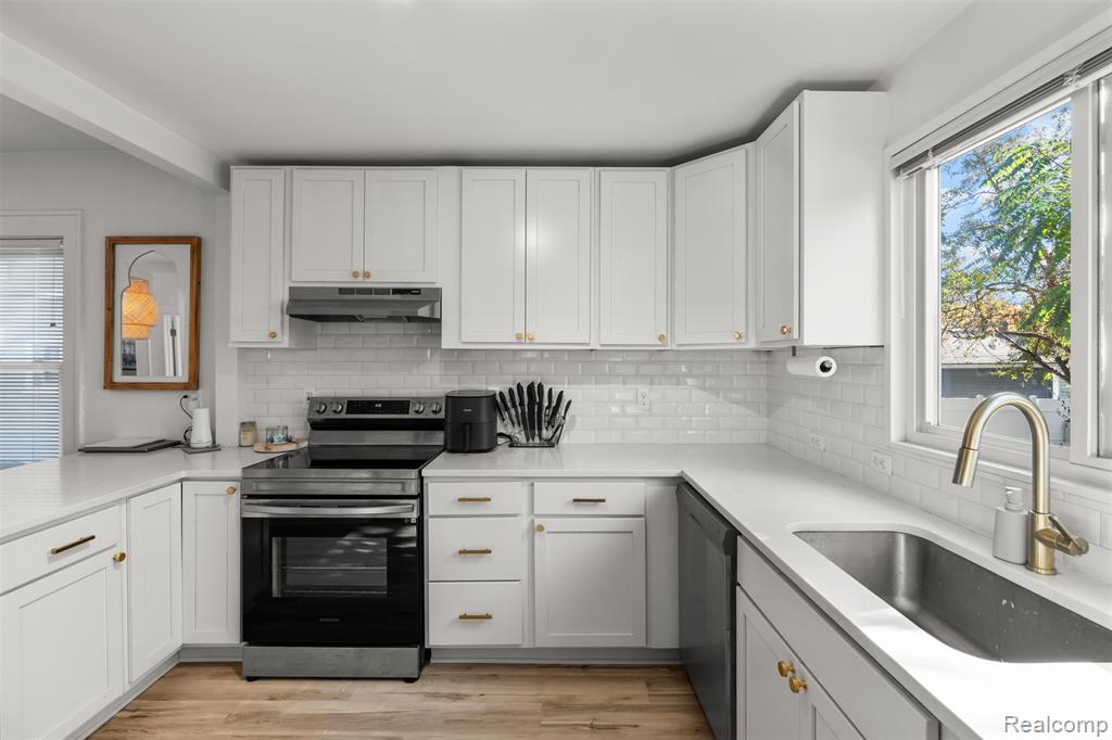 610 E Farnum Avenue, Royal Oak, MI 48067 — Photo 8