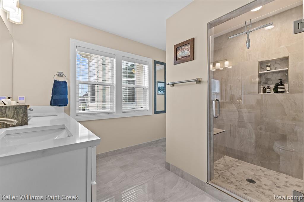 19376 Ryan Drive, Macomb, MI 48042 — Photo 38