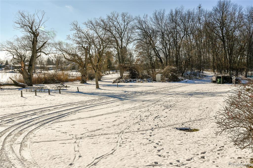 884 Eugene Drive, Oxford, MI 48371 — Photo 60