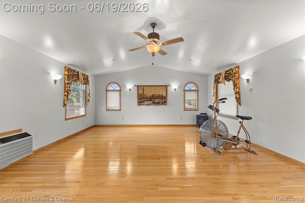 23312 E Fairway Drive, Trenton, MI 48183 — Photo 36