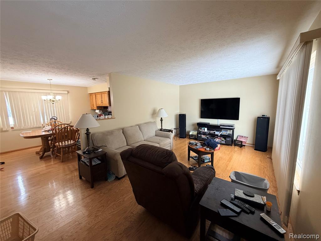 5376 Owosso Road, Fowlerville, MI 48836 — Photo 5