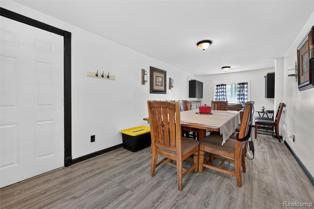 4290 Sulgrave Drive, Swartz Creek, MI 48473 — Photo 16