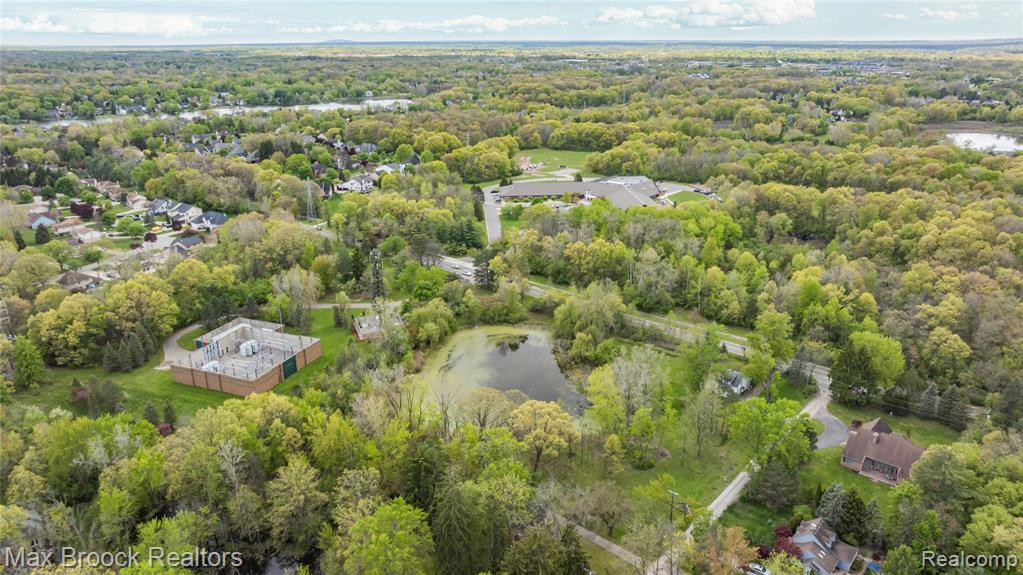 4769 Halsted Road, West Bloomfield, MI 48323 — Photo 4