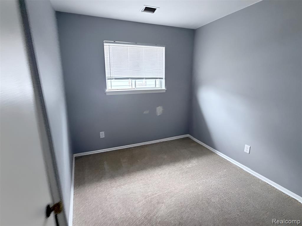 41 E Sheffield Avenue, Pontiac, MI 48340 — Photo 11