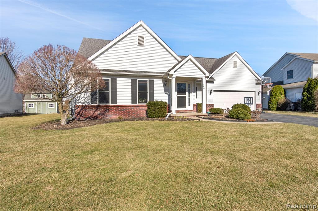566 Webber Drive, Temperance, MI 48182 — Photo 18