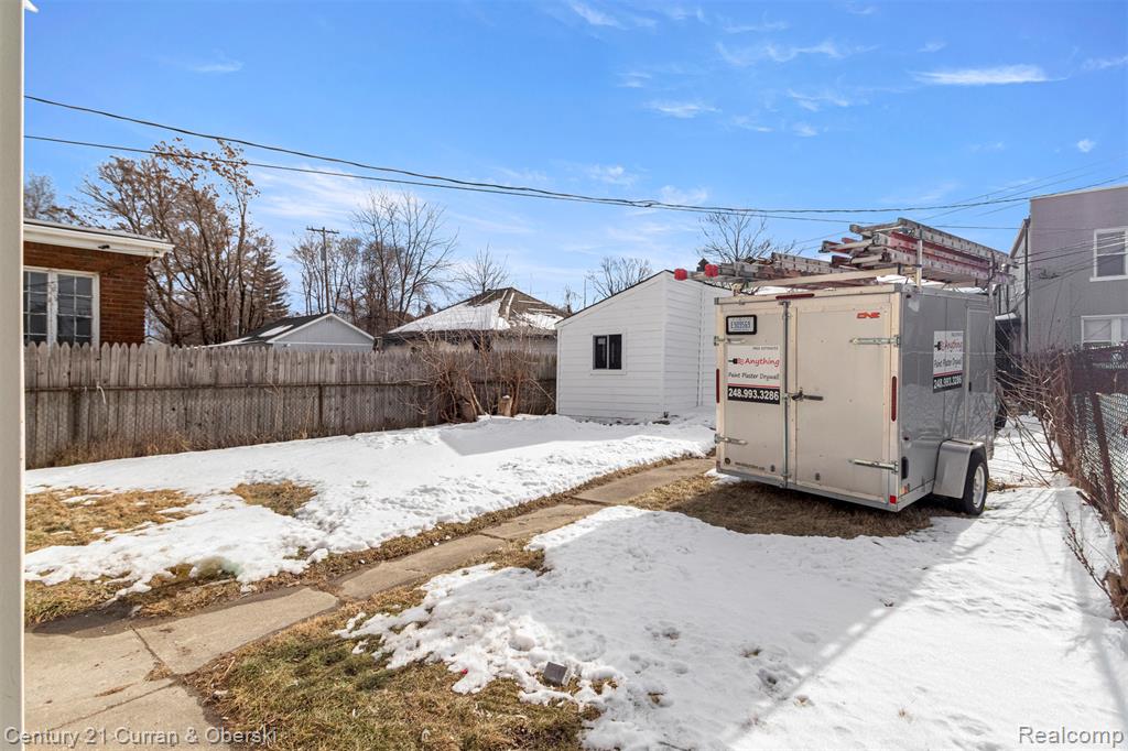 53 W Charlotte Street, Ecorse, MI 48229 — Photo 17