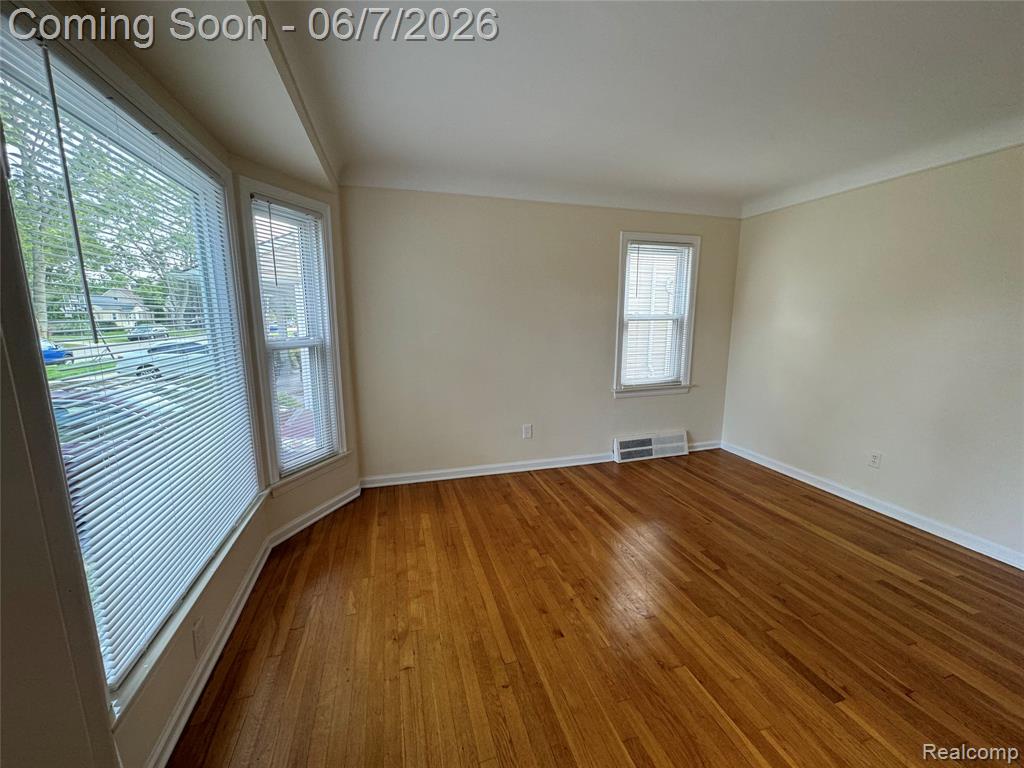 4235 Buckingham Avenue, Berkley, MI 48072 — Photo 7