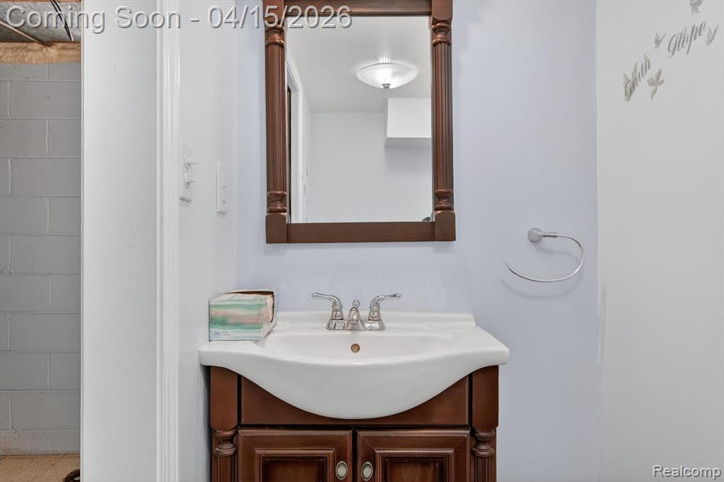 7693 Larme Avenue, Allen Park, MI 48101 — Photo 23