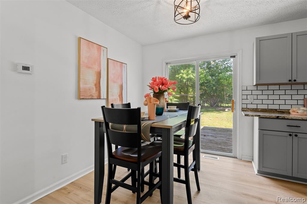 640 N Madison Street, Perry, MI 48872 — Photo 9