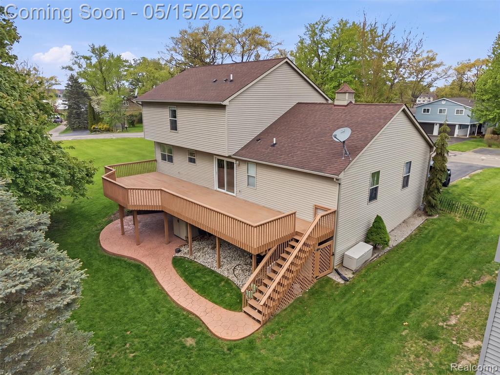 4241 Island Park Drive, Waterford, MI 48329 — Photo 43