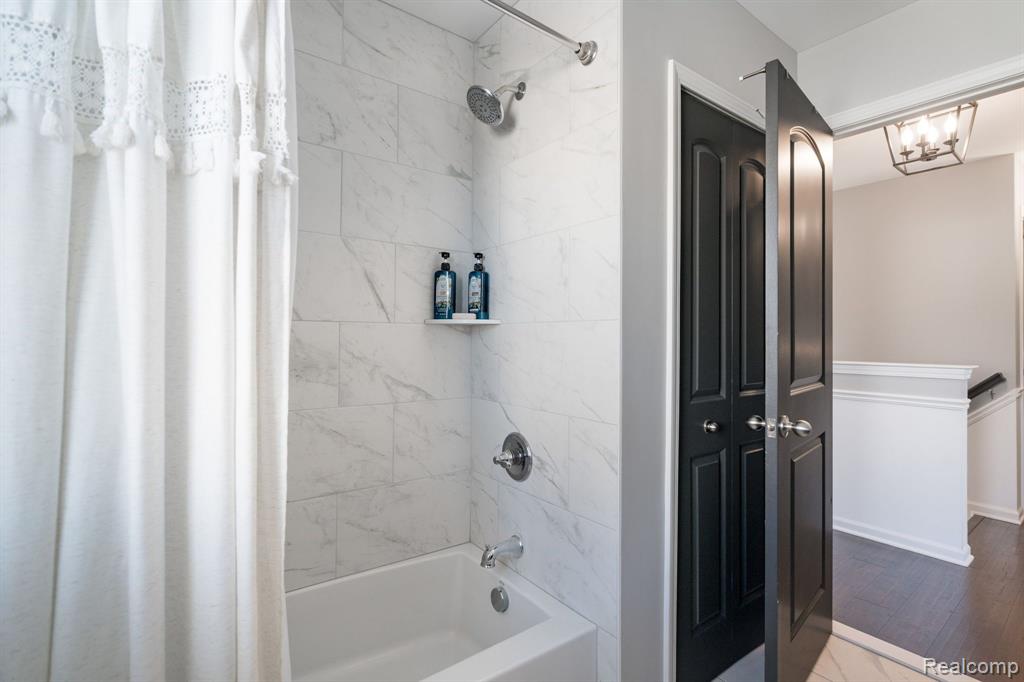 53585 MARY ANN Lane, New Baltimore, MI 48047 — Photo 29