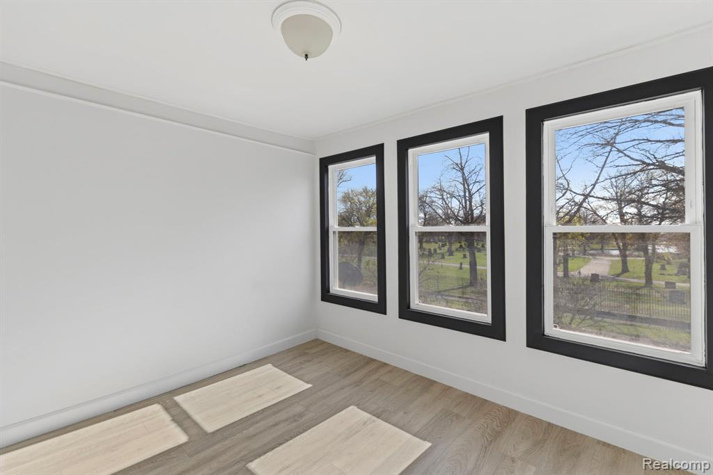 1532 Woodmere Street, Detroit, MI 48209 — Photo 9