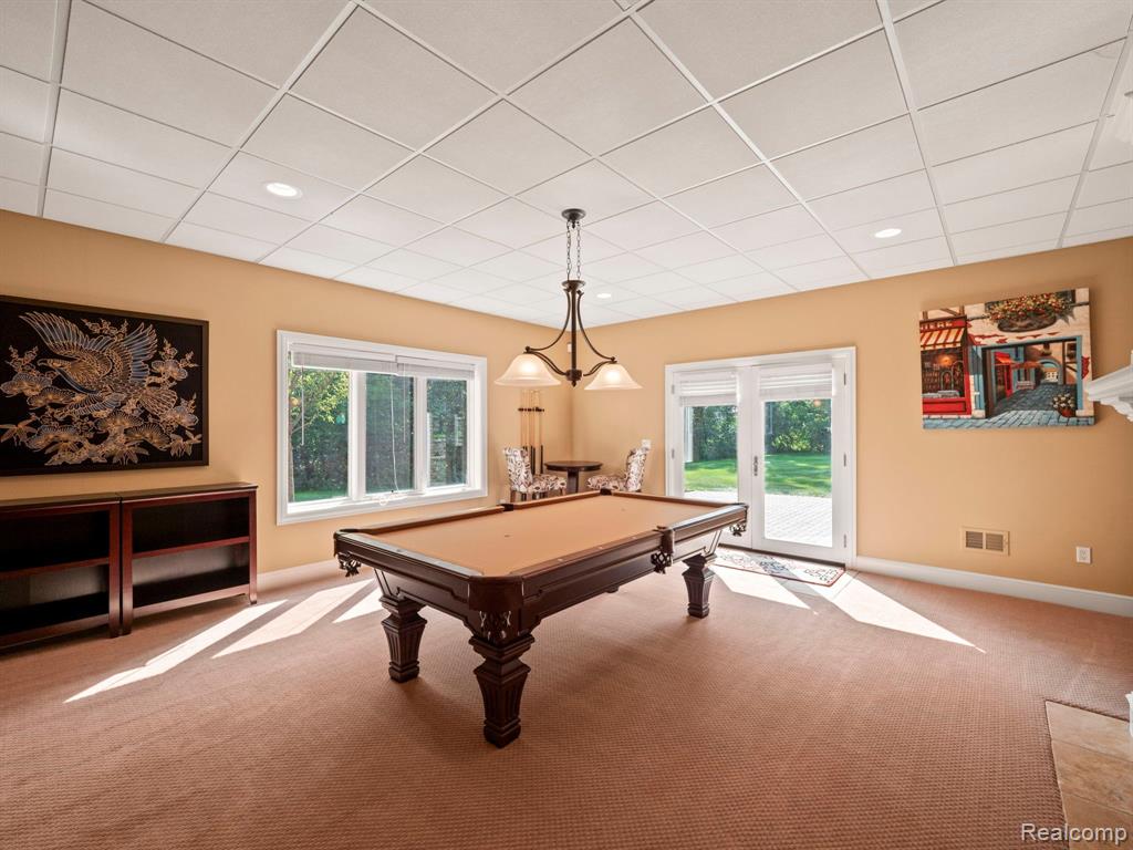 810 HIGHWOOD Drive, Bloomfield Hills, MI 48304 — Photo 36