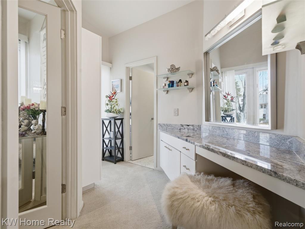 4749 Tara Court, West Bloomfield, MI 48323 — Photo 46