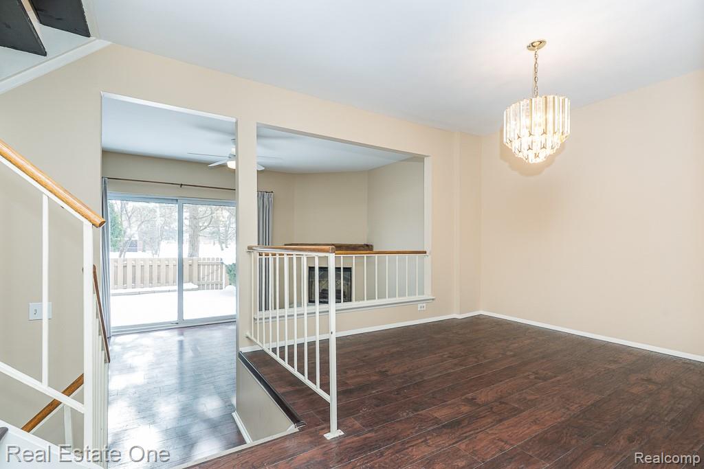 5075 Buckingham Drive, Troy, MI 48098 — Photo 15