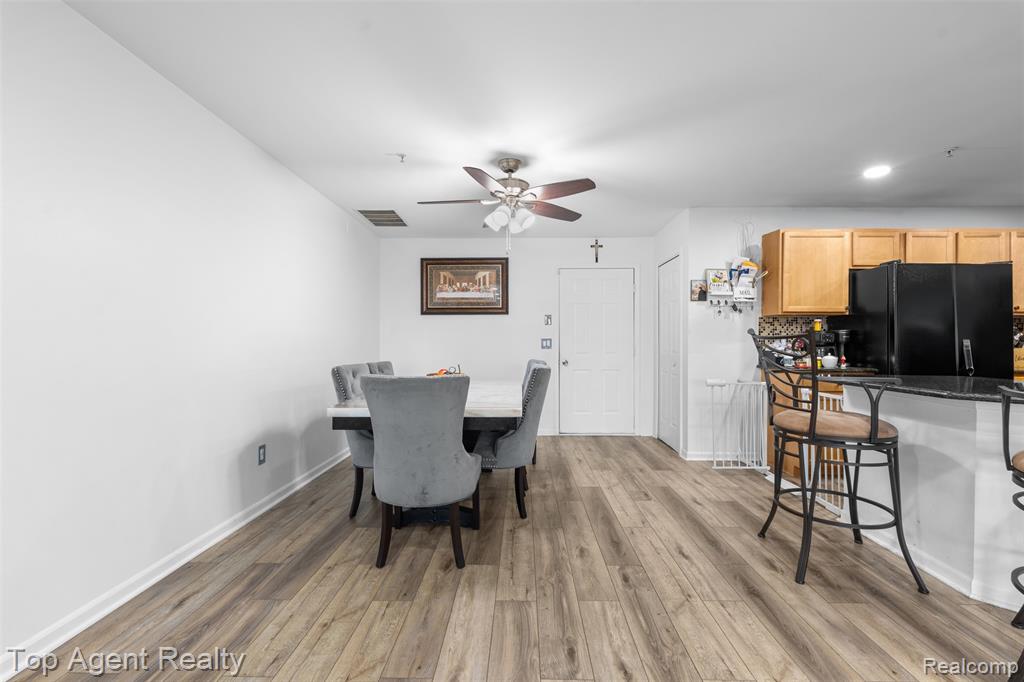 45512 Hidden View Court, Utica, MI 48315 — Photo 9