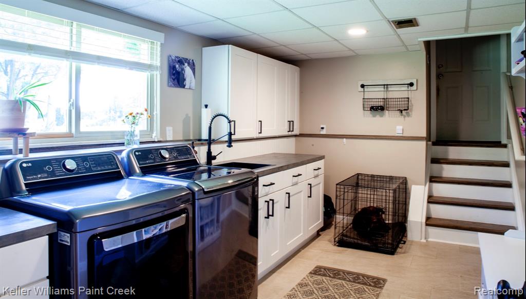 8911 Tartan Drive Drive, Clarkston, MI 48348 — Photo 14