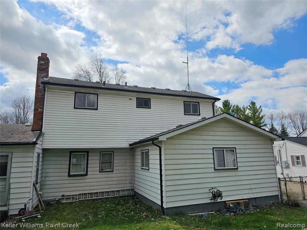 6733 Mayfair Road, Shelby Twp, MI 48317 — Photo 2