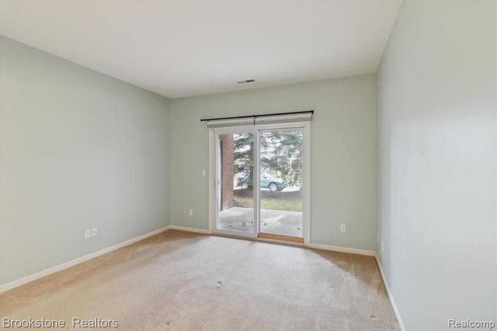 15940 Morningside, Northville, MI 48168 — Photo 16