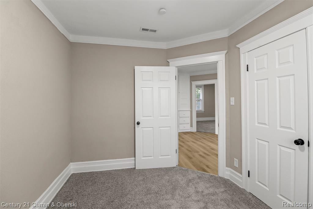 4385 Pacific Street, Detroit, MI 48204 — Photo 18