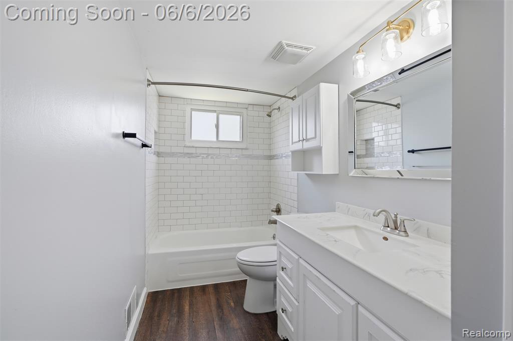 43673 Antietam Court, Canton, MI 48188 — Photo 12