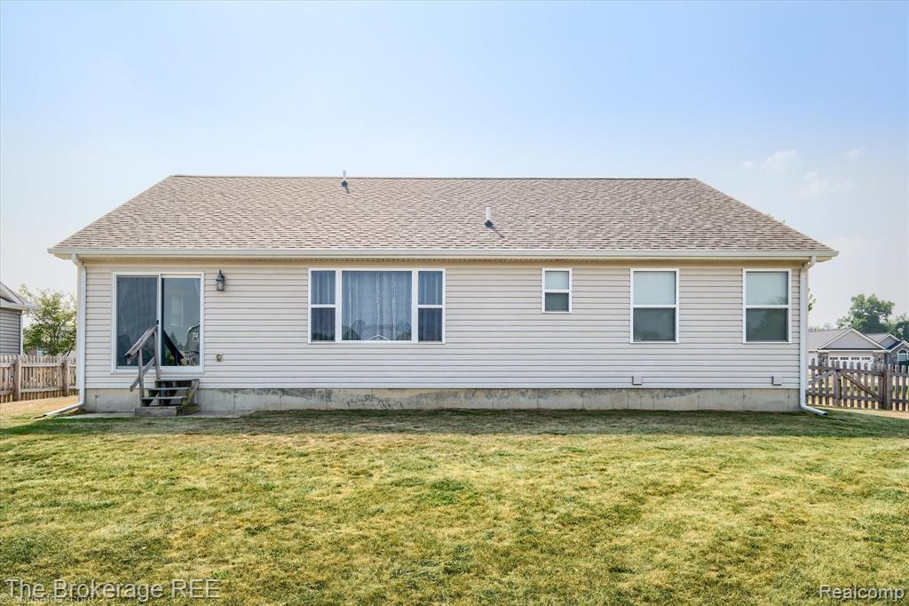 1437 Pondview Drive, Davison, MI 48423 — Photo 48