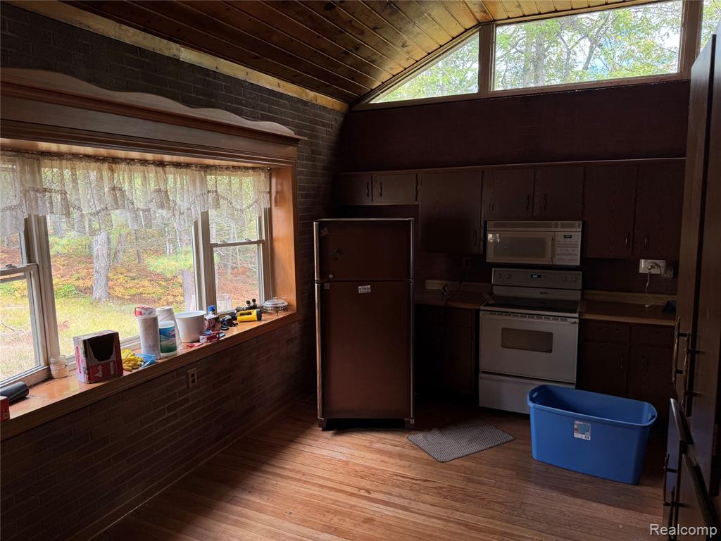 9246 Outing Place, Grayling, MI 49738 — Photo 16