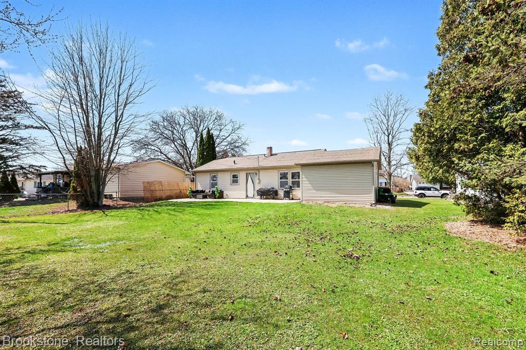 70424 Karen Street, Richmond, MI 48062 — Photo 17