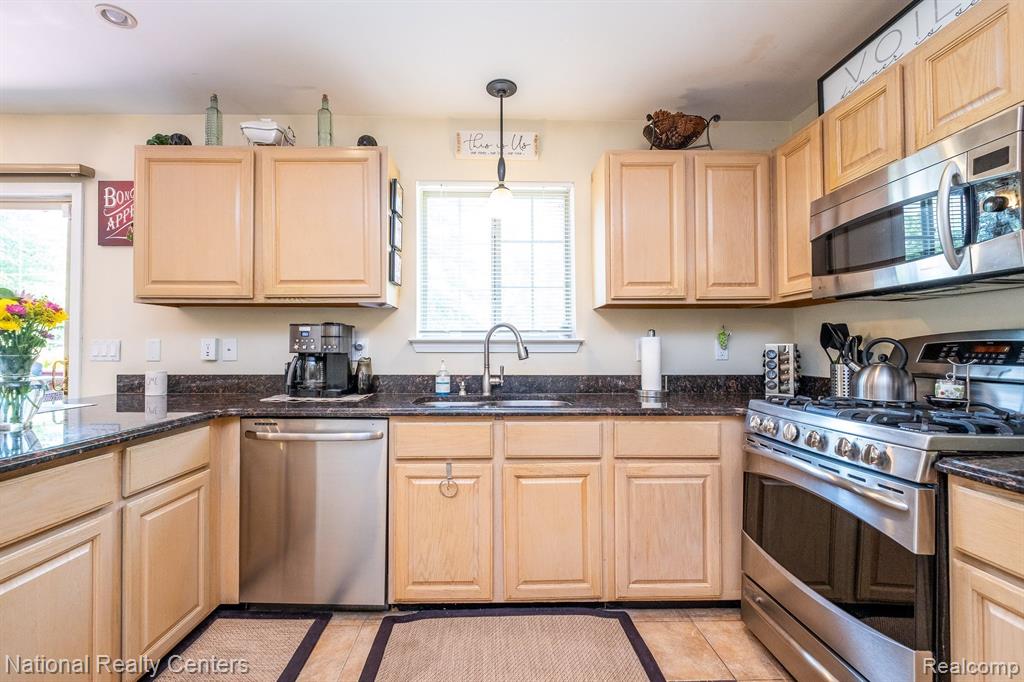 5382 HIGH RIDGE Drive, Ypsilanti, MI 48197 — Photo 13
