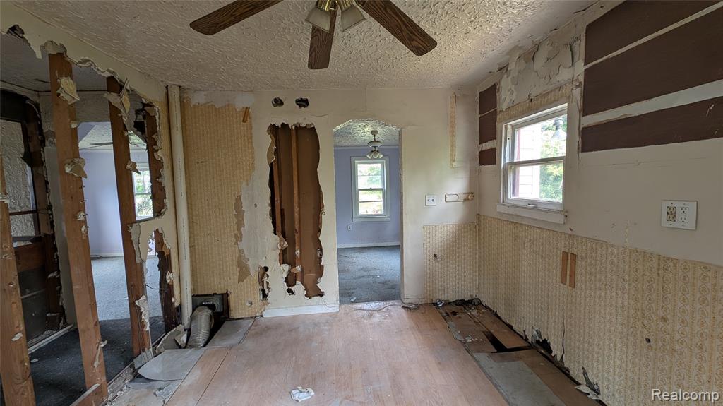 53 N Midland Drive, Pontiac, MI 48342 — Photo 28