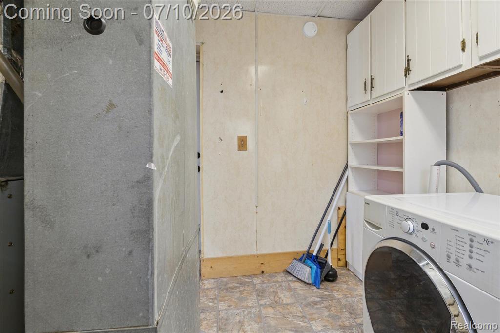 500 TROMBLEY Drive, Troy, MI 48083 — Photo 27