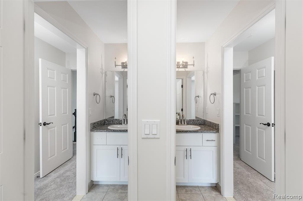 2862 Bay Hill Court, Oakland, MI — Photo 35