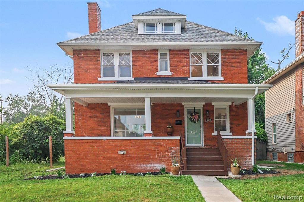 862 Atkinson Street - Photo 2