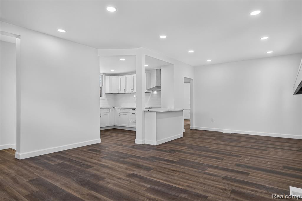 16883 Santa Rosa Drive, Detroit, MI 48221 — Photo 10