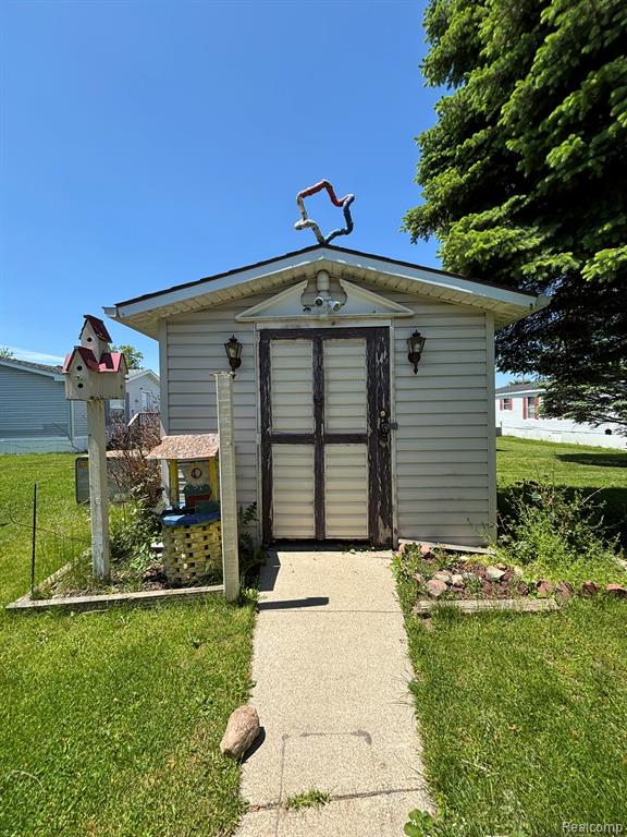 46 Bellwood, Swartz Creek, MI 48473 — Photo 30