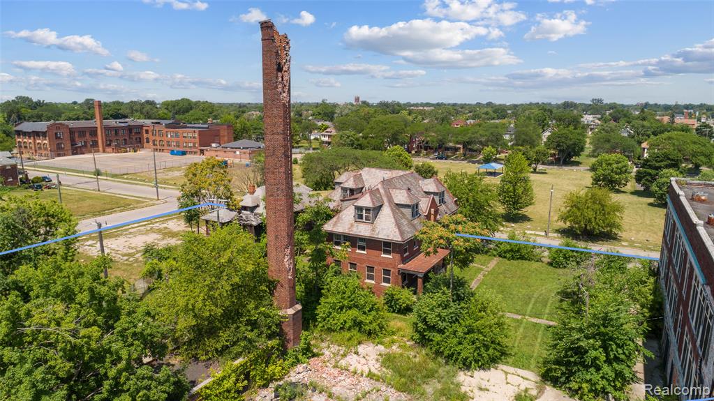 7625 Rosa Parks Boulevard - Photo 3