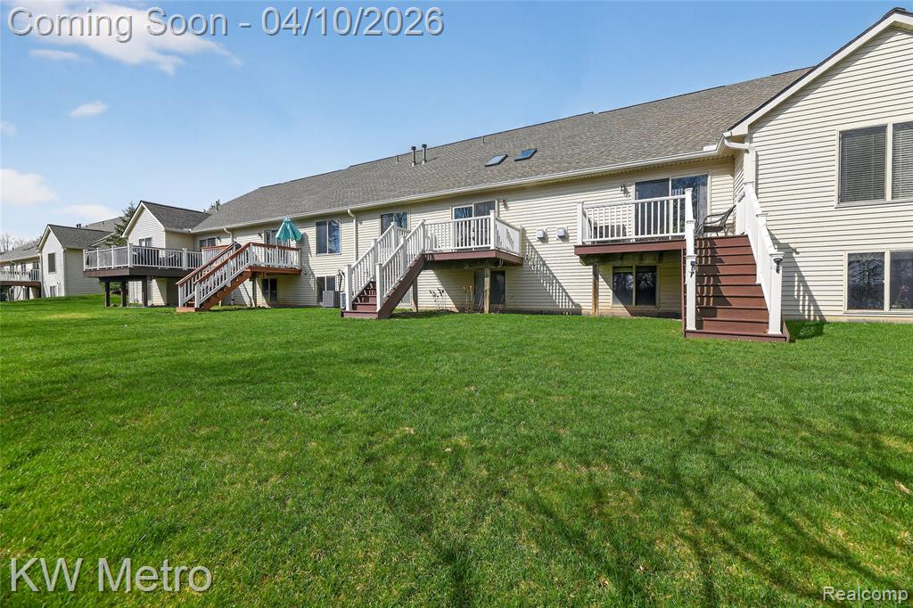 4662 Summer Ridge Drive, Howell, MI 48843 — Photo 38