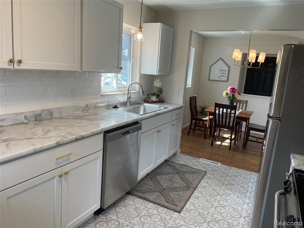 661 Nash Avenue, Ypsilanti, MI 48198 — Photo 13