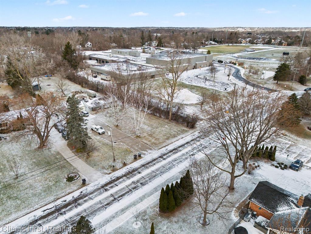 42356 Cotswold Court, Northville, MI, 48168