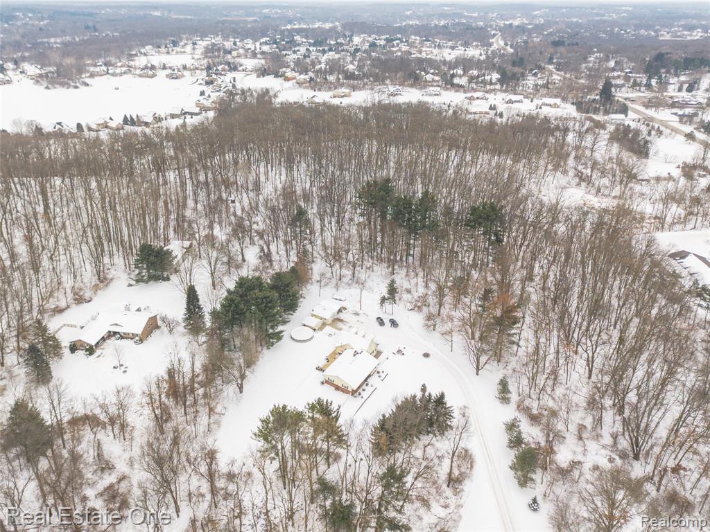 10120 Hyne Road, Brighton, MI 48114 — Photo 59