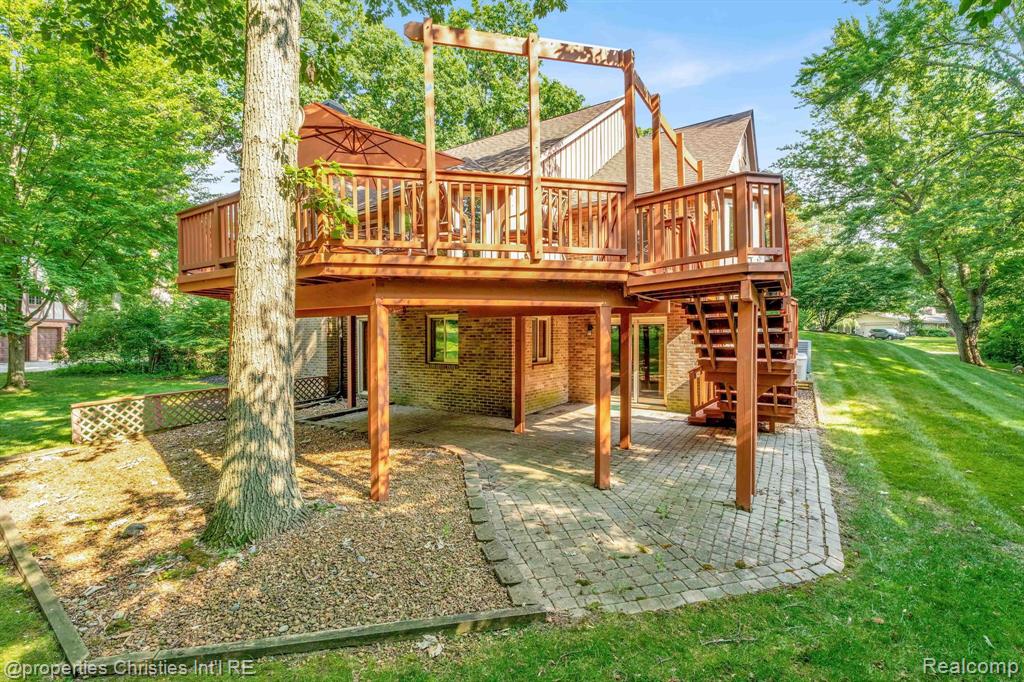 5641 SUSSEX Drive, Troy, MI 48098 — Photo 48