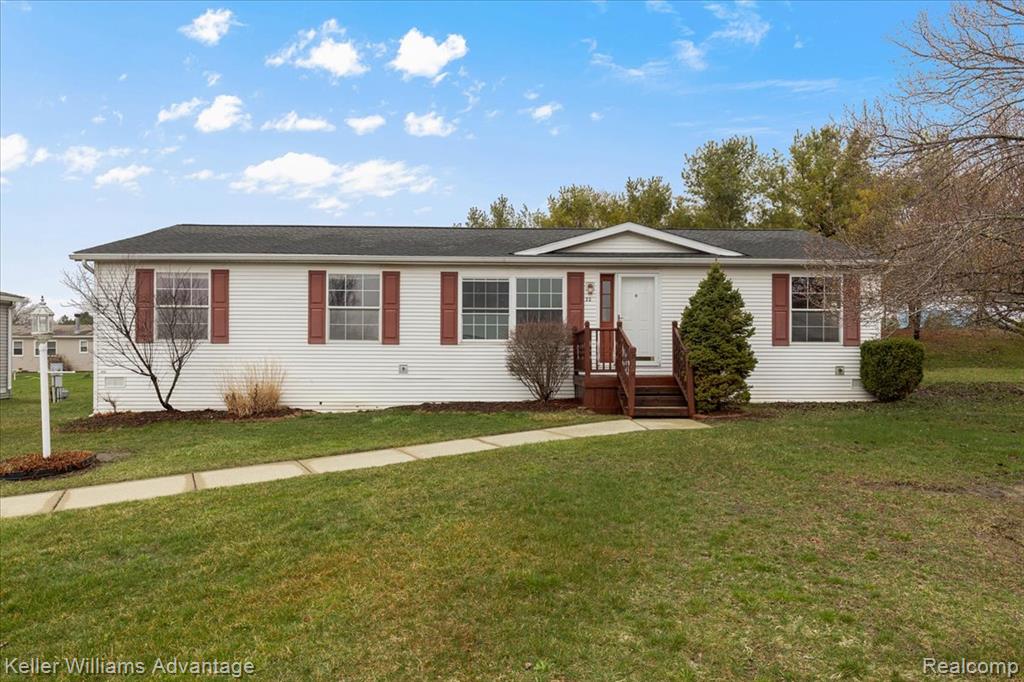 22 Ridgeway, Saline, MI 48176 — front exterior
