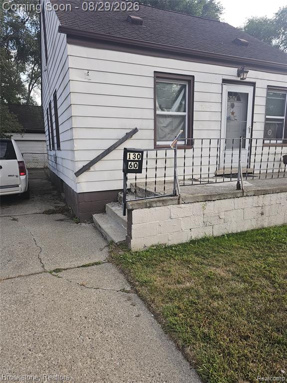 13060 Georgiana Avenue, Warren, MI 48089