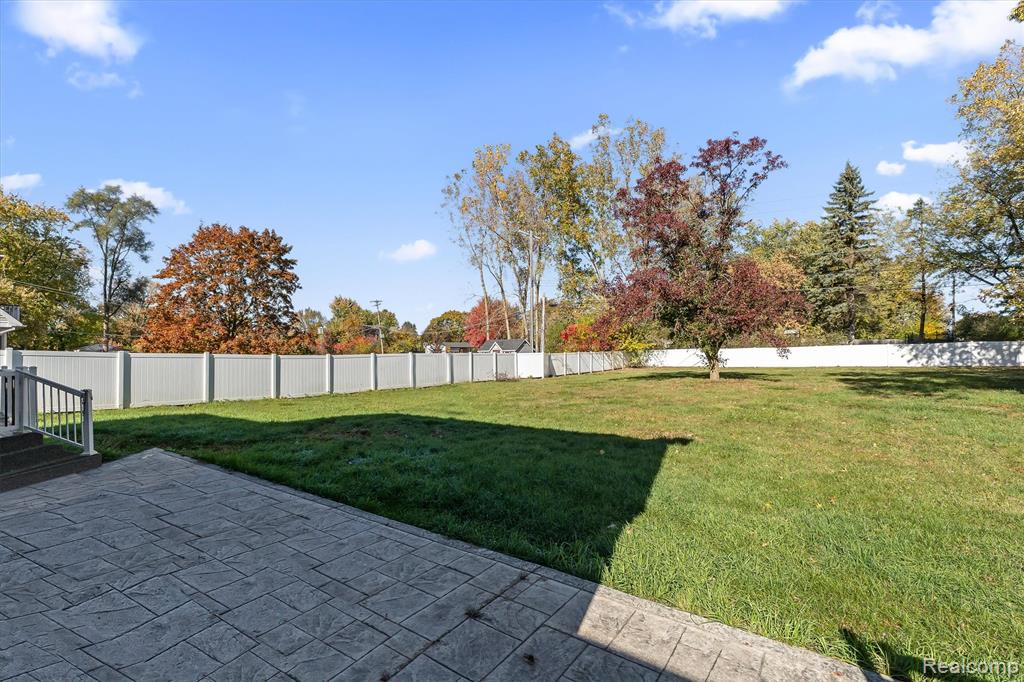 45100 W 10 Mile Road, Novi, MI — Photo 28